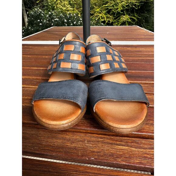 Miz Mooz Constance Womens 7 Blue Leather Hook & Loop Strap Sandals Shoes - Picture 13 of 16